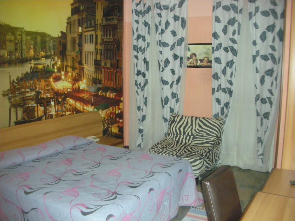 Hotel Total Pisogne Zimmer foto